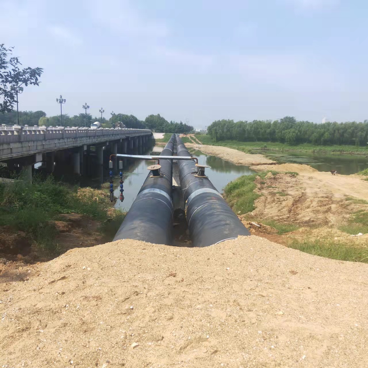 阳泉西气东输管道施工输油管道清洗